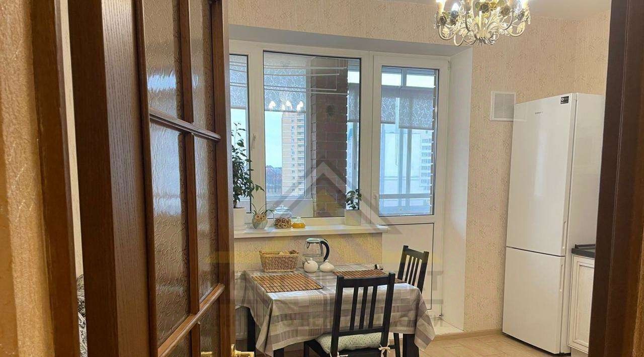 квартира г Старый Оскол Степной микрорайон 23 фото 4