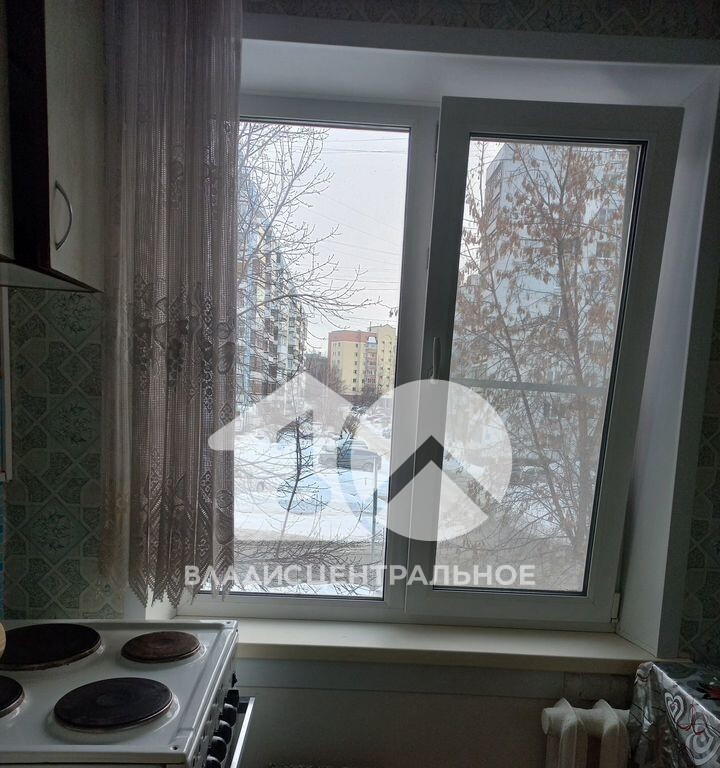 квартира г Новосибирск р-н Советский Нижняя Зона Академгородок ул Российская 14 м-н фото 4