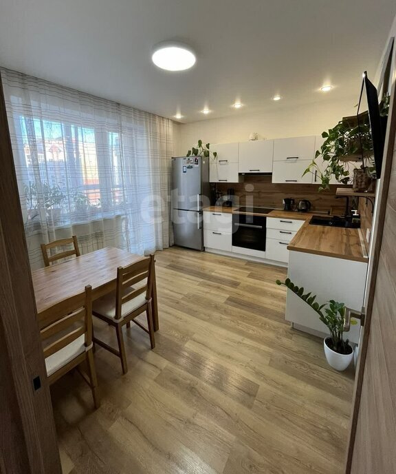 квартира г Омск ул Перелета 19 фото 4