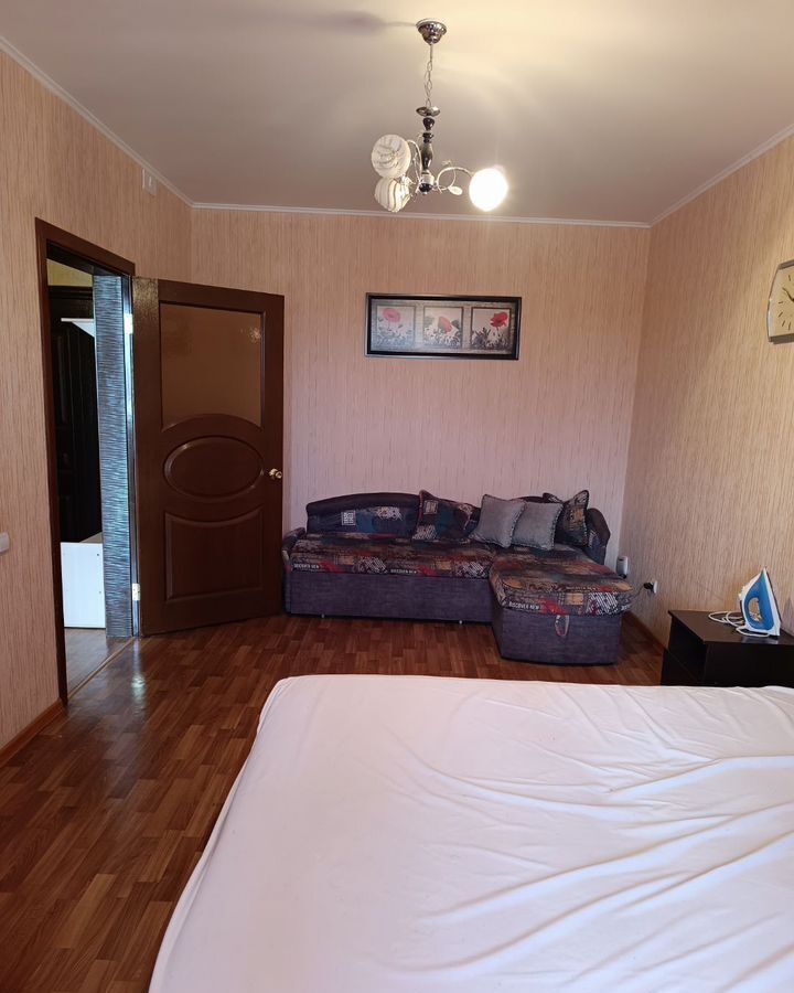 квартира г Курск р-н Центральный пр-кт Вячеслава Клыкова 52 фото 4