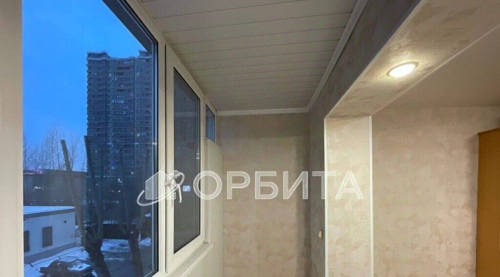 квартира г Тюмень р-н Ленинский ул Мельникайте 113 фото 4