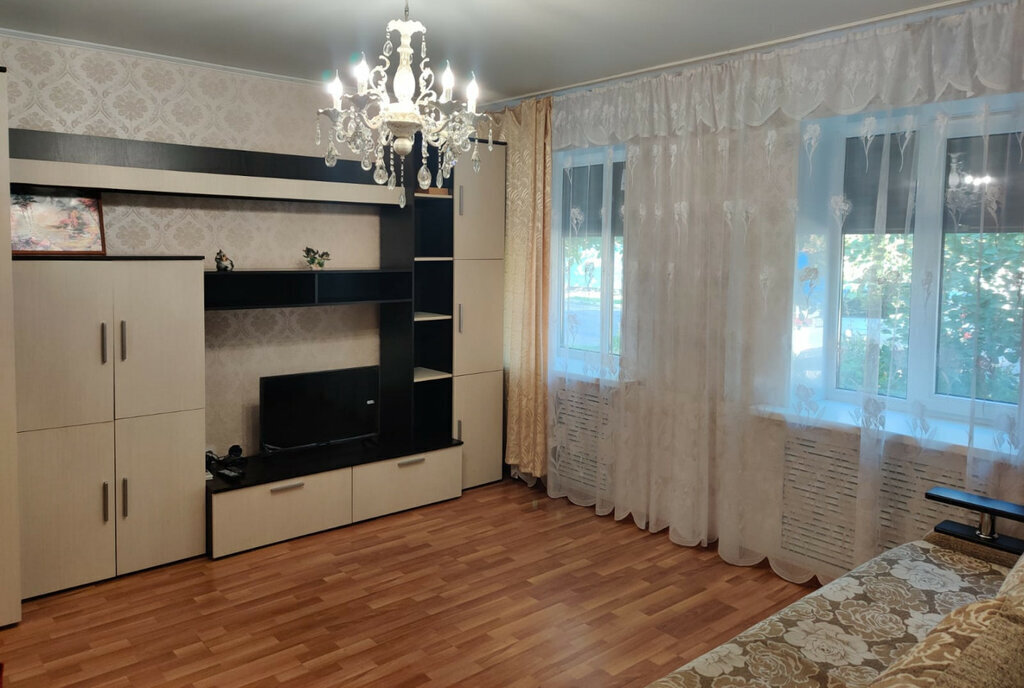 дом р-н Ейский г Ейск улица Сергея Романа фото 1