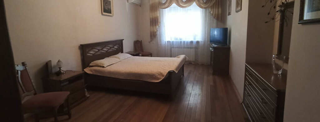 квартира р-н Ейский г Ейск ул Красная 47/3 фото 1