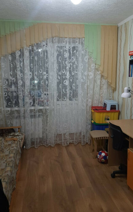 квартира р-н Ейский г Ейск ул Красная 76/2 фото 1