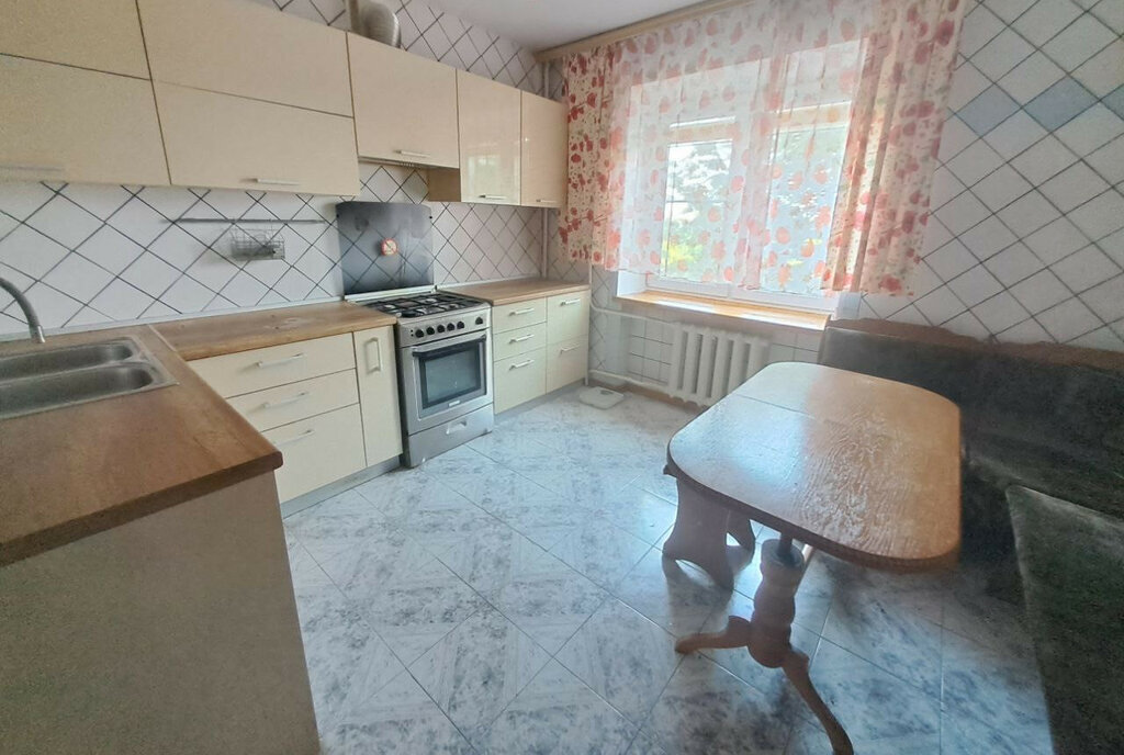 квартира р-н Ейский г Ейск ул Горького 25/5 фото 1