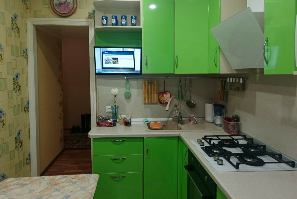 квартира р-н Ейский г Ейск ул Коммунистическая 20/1 фото 2