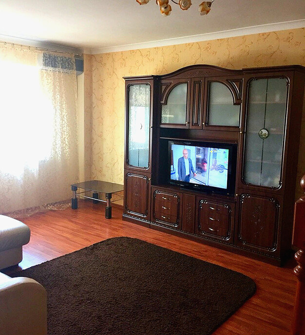 квартира р-н Ейский г Ейск ул Коммунистическая 85/5 фото 3