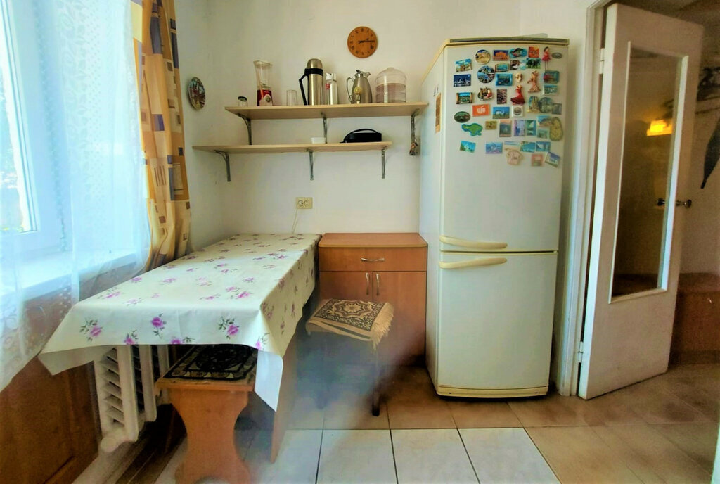 квартира р-н Ейский г Ейск ул Коммунистическая 49 фото 2
