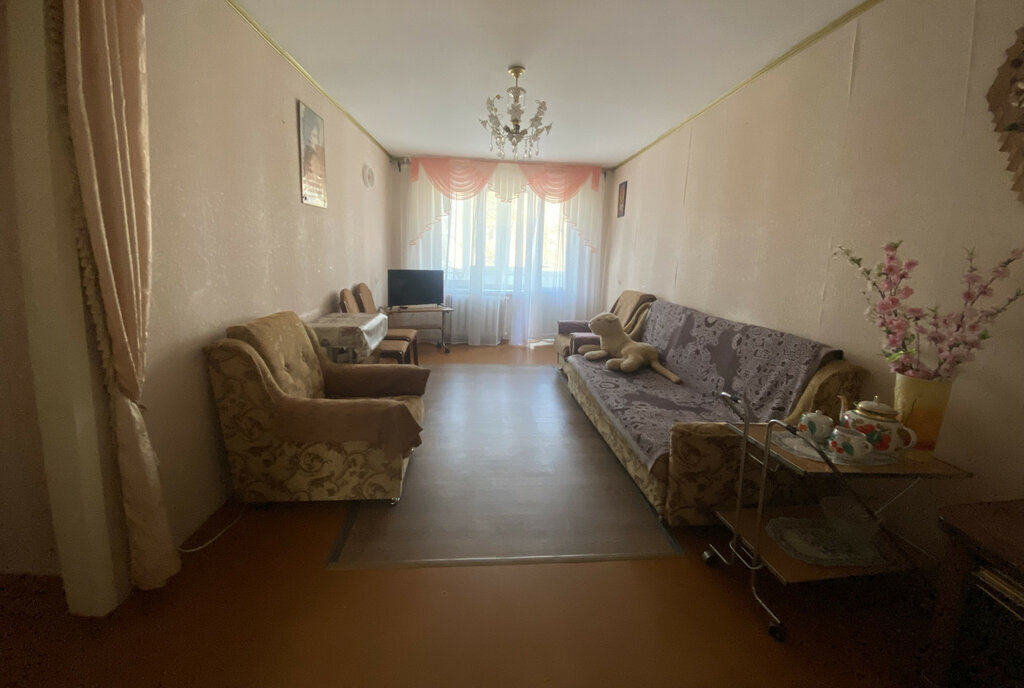 квартира р-н Ейский г Ейск ул Коммунистическая 49/6 фото 2