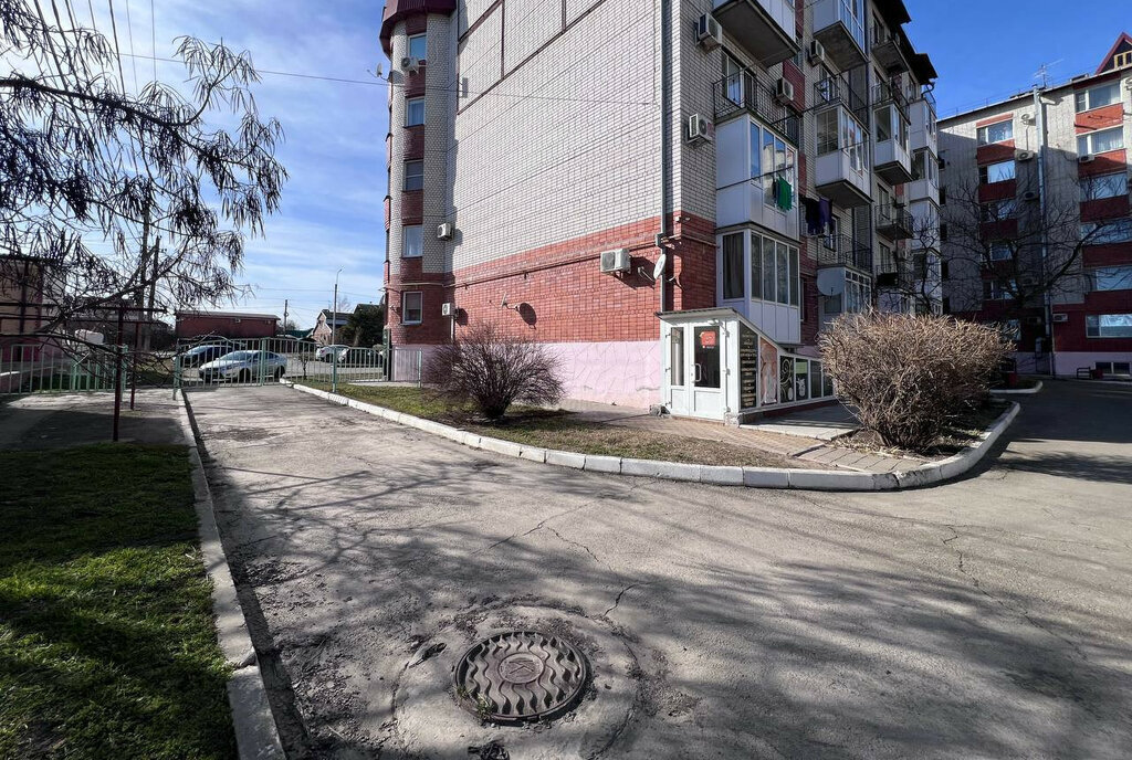 квартира р-н Ейский г Ейск ул Красная 57/3 фото 2