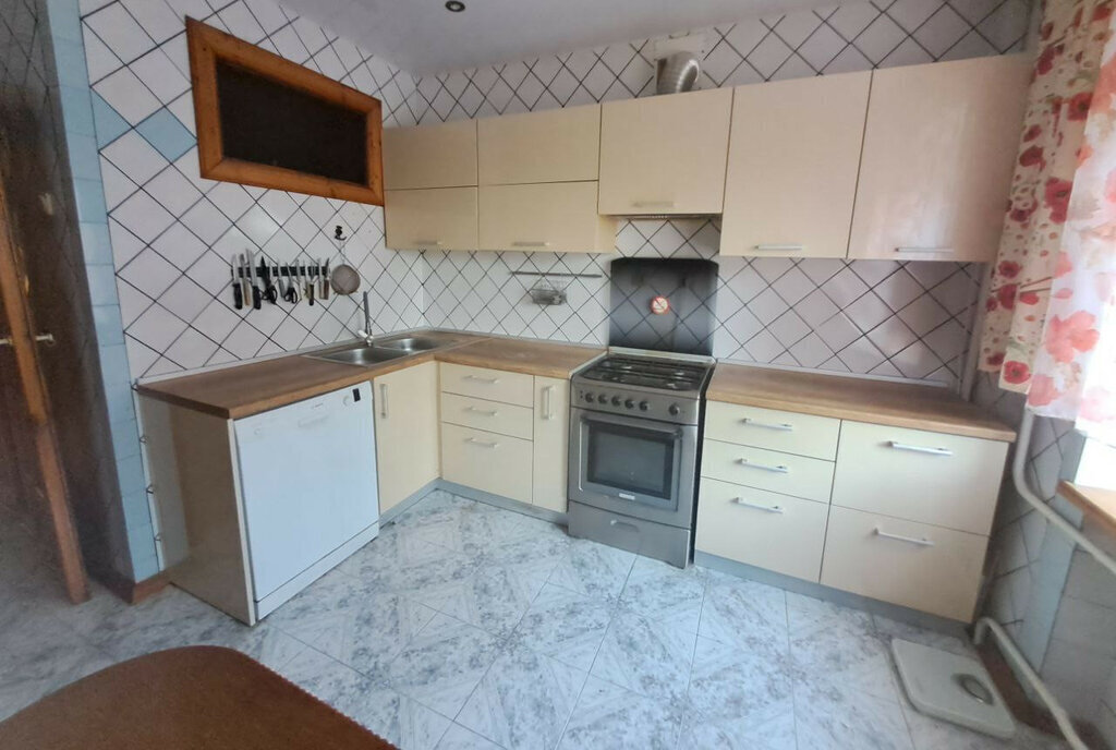 квартира р-н Ейский г Ейск ул Горького 25/5 фото 2