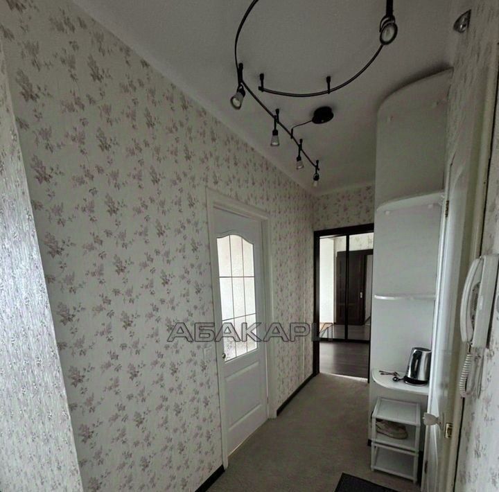 квартира г Красноярск р-н Октябрьский ул Академгородок 24а фото 1