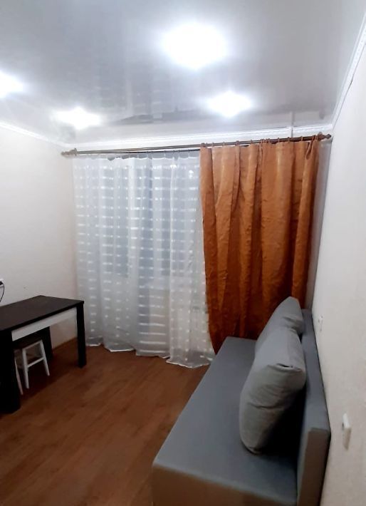 квартира г Набережные Челны р-н Автозаводский 65-й комплекс 18 фото 2