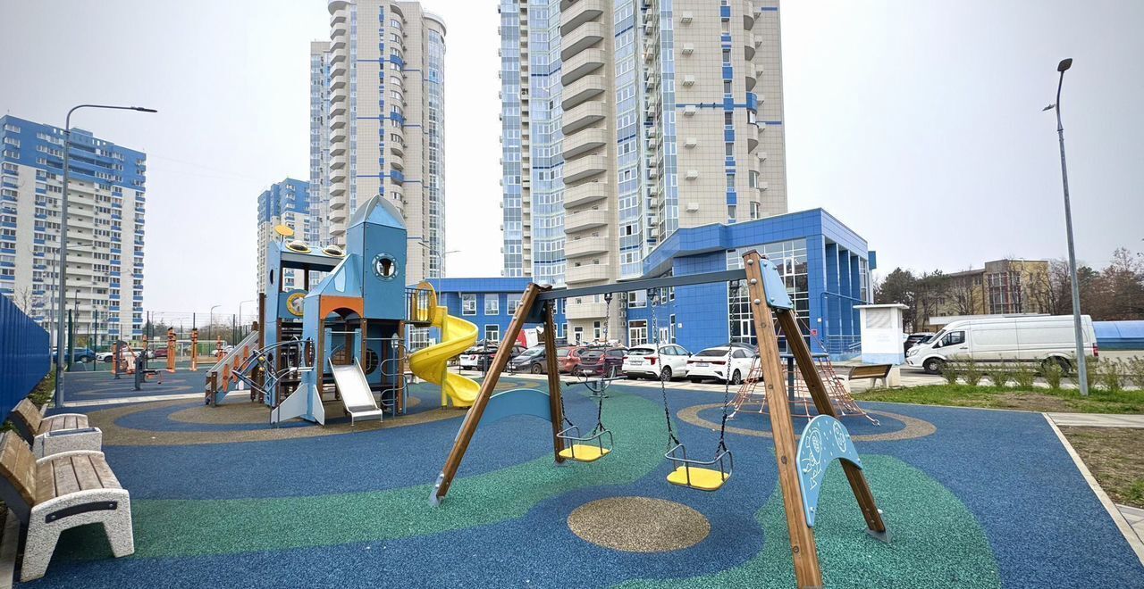 квартира г Краснодар р-н Западный ул Шоссе Нефтяников 18 корп. 4 фото 18