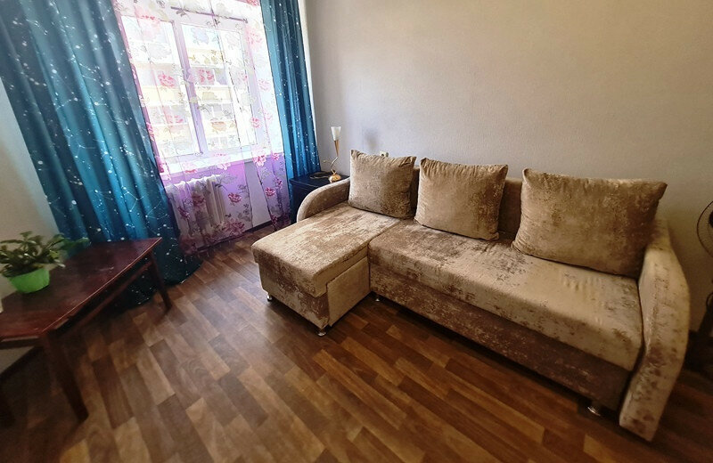 квартира г Саратов р-н Заводской улица имени Г. К. Орджоникидзе, 13/2 фото 3