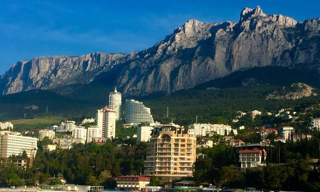квартира г Ялта пгт Кореиз ул Прибрежная 1а фото 1