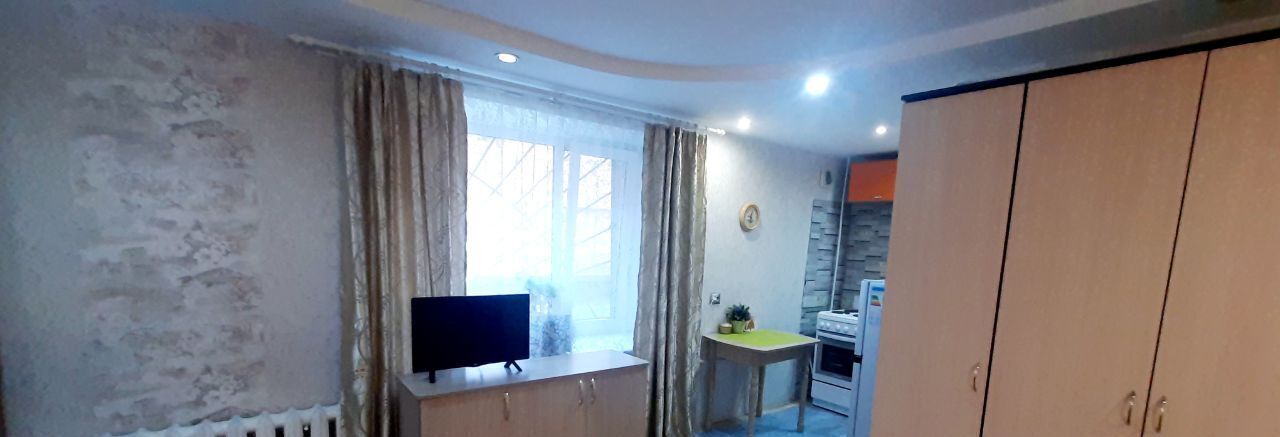 квартира г Омск р-н Октябрьский ул Свободы 43 фото 3