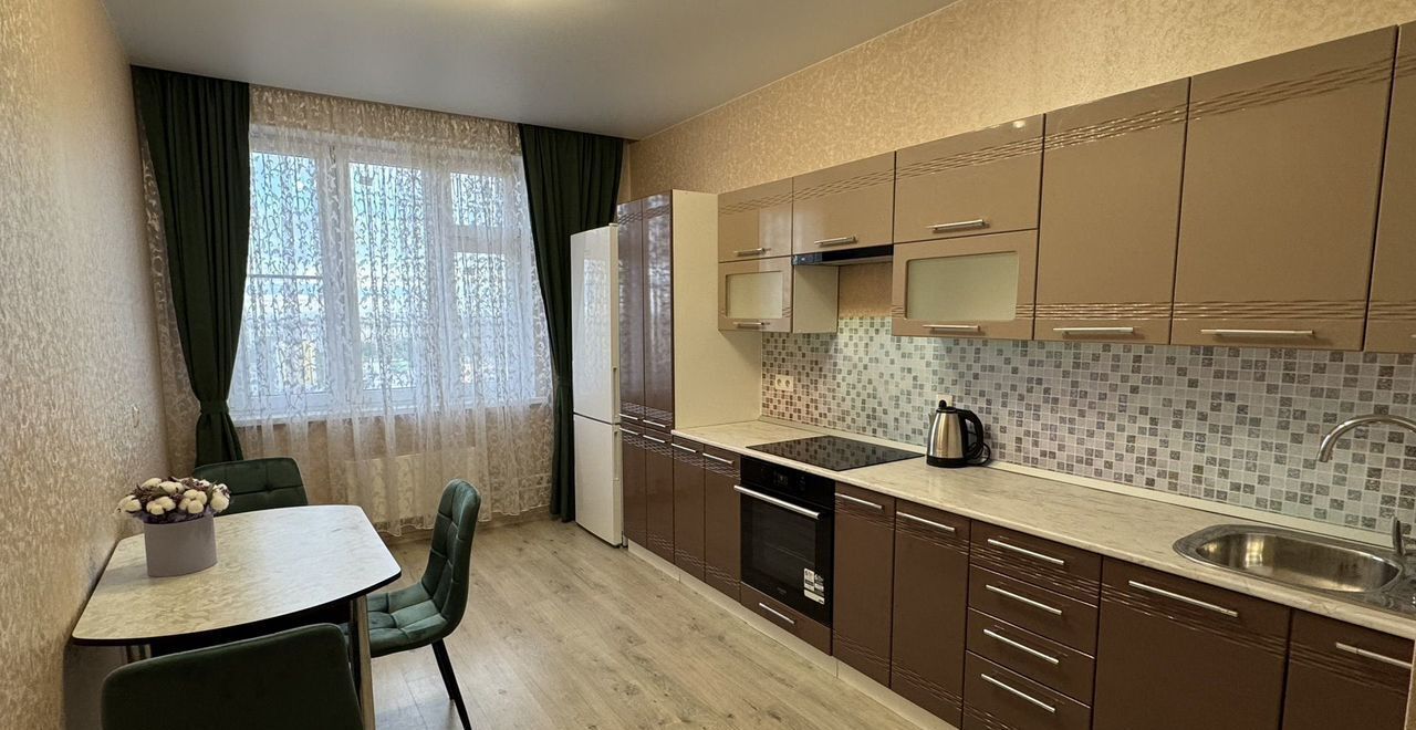 квартира г Нижний Новгород Горьковская ул Ошарская 80 фото 2