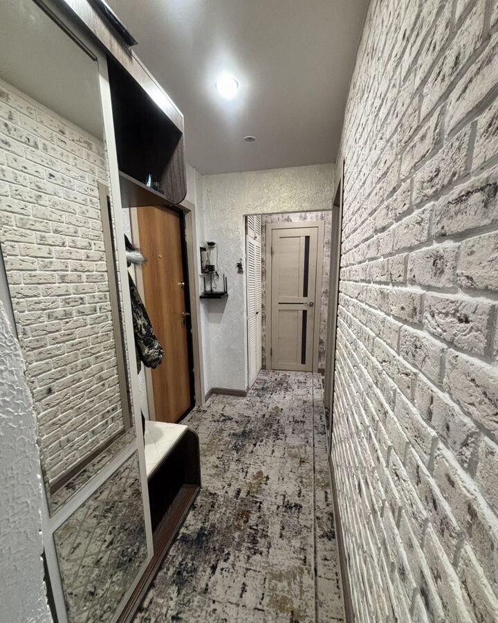 квартира г Омск р-н Кировский ул Лукашевича 1 фото 11