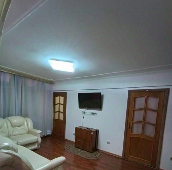 квартира г Иркутск р-н Свердловский б-р Рябикова 28 фото 4