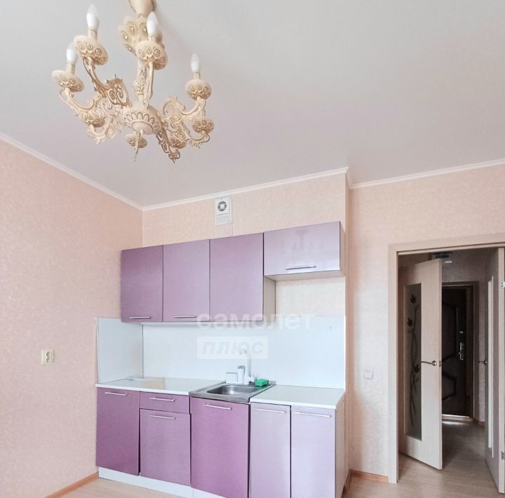 квартира г Краснодар р-н Прикубанский ул им. Героя Яцкова И.В. 15к/1 фото 1
