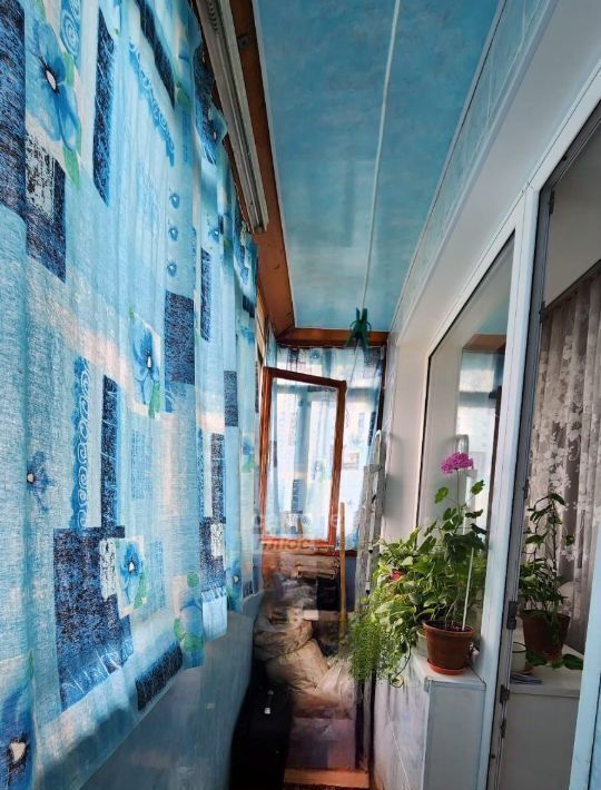 квартира г Волгоград р-н Ворошиловский ул Каменская 10 фото 3