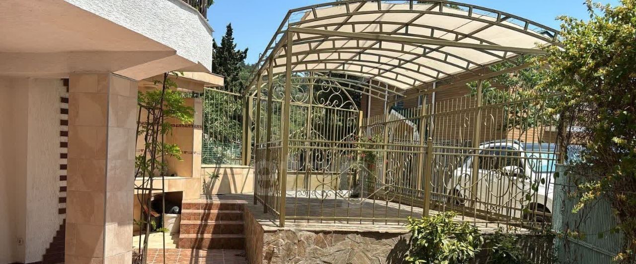 дом г Ялта пгт Береговое ул Кипарисная 75в фото 8
