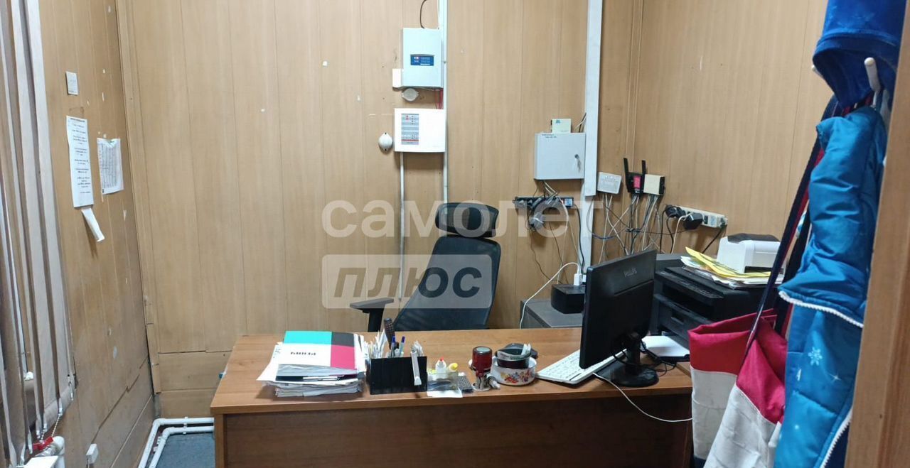 торговое помещение г Новосибирск р-н Октябрьский Речной вокзал ул Большевистская 26в фото 3