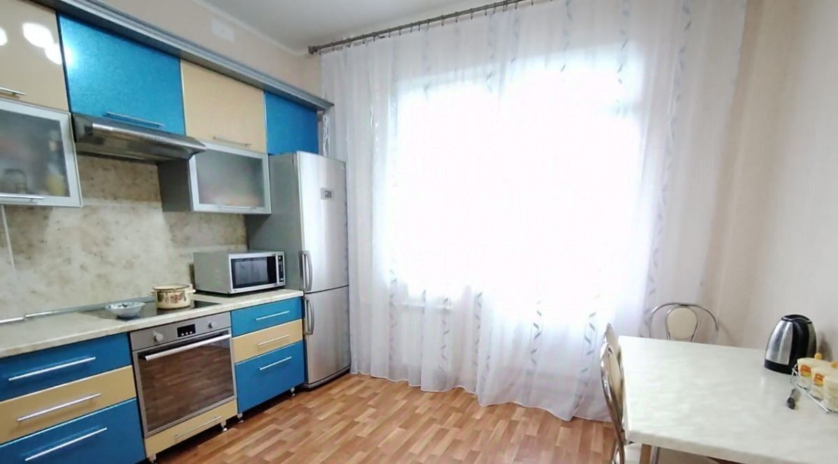 квартира г Курск р-н Центральный пр-кт Вячеслава Клыкова 92 фото 4