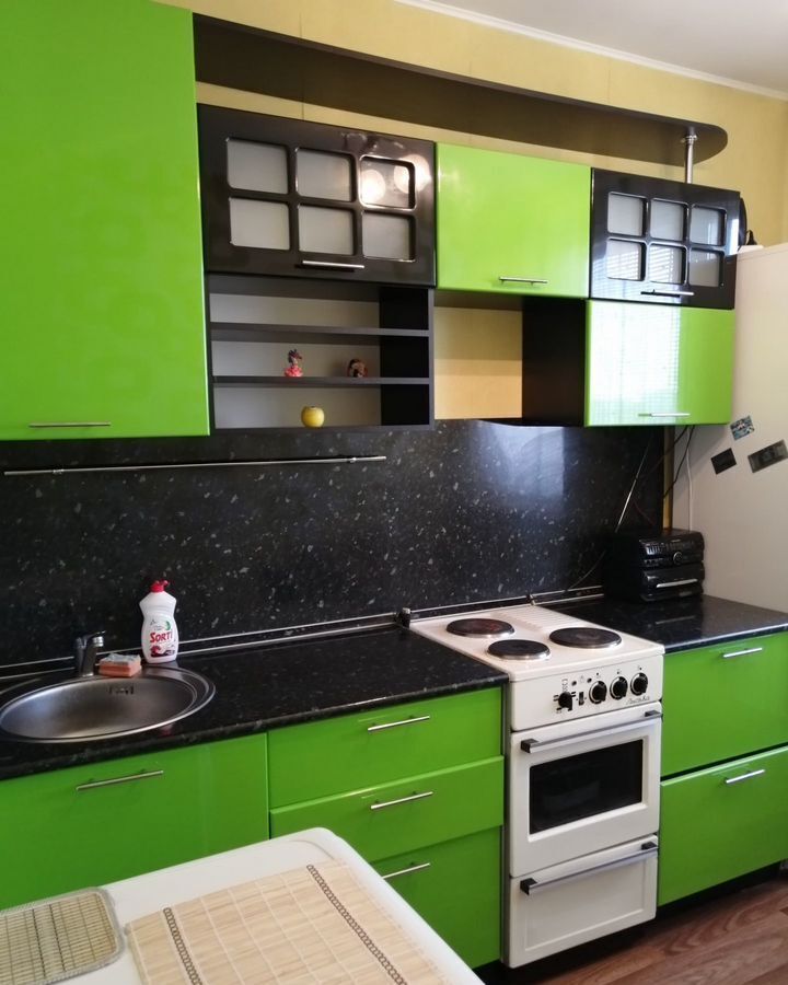 квартира г Тольятти р-н Автозаводский 15-й квартал б-р Космонавтов 1 фото 1