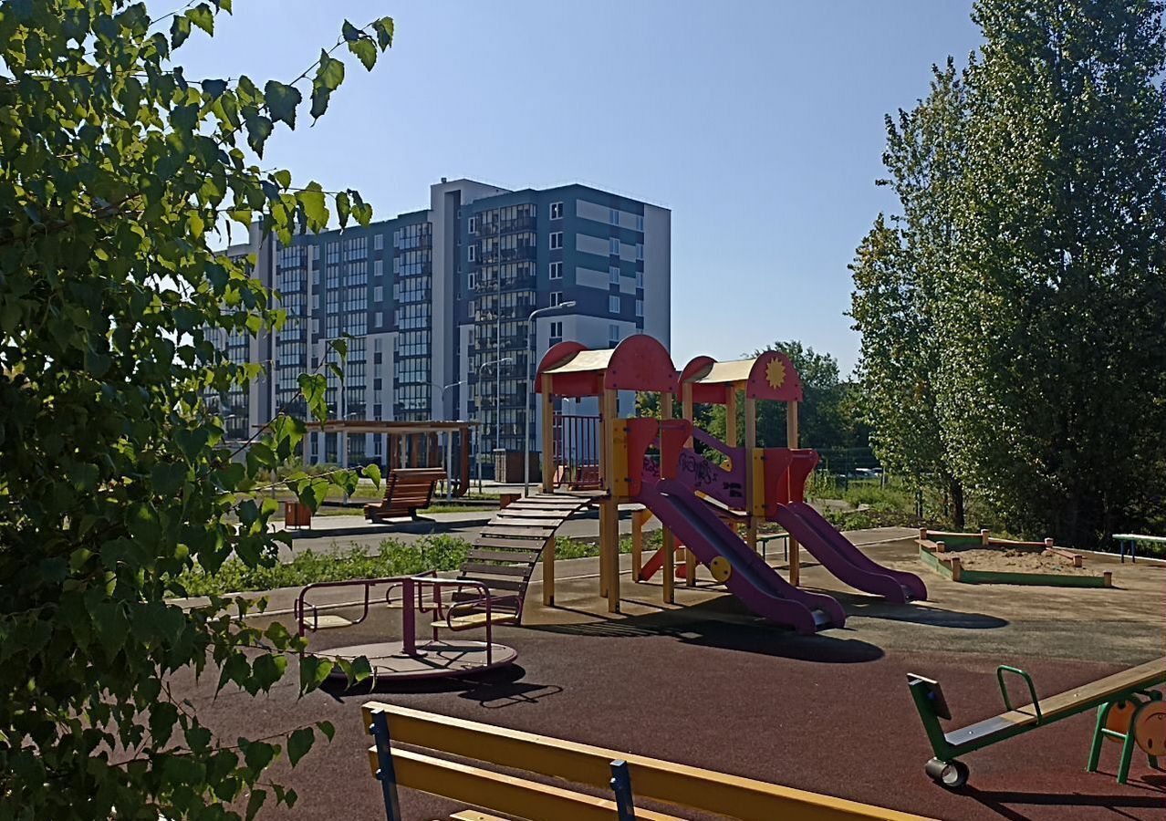 квартира г Тольятти р-н Автозаводский ул Маршала Жукова 60 фото 2