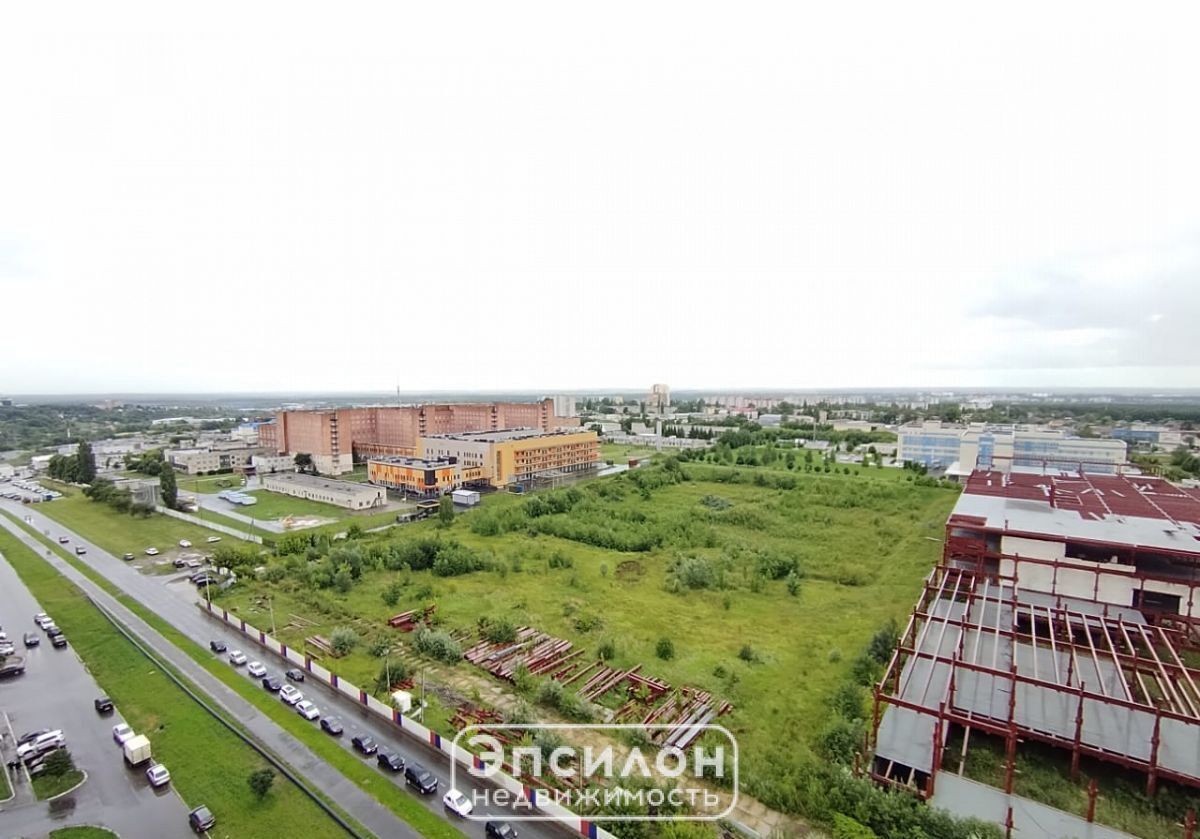 квартира г Курск р-н Центральный пр-кт Вячеслава Клыкова 92 фото 11