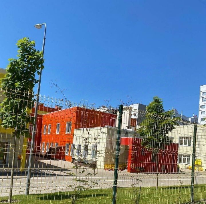 квартира г Белгород Западный ул Есенина 46а фото 16