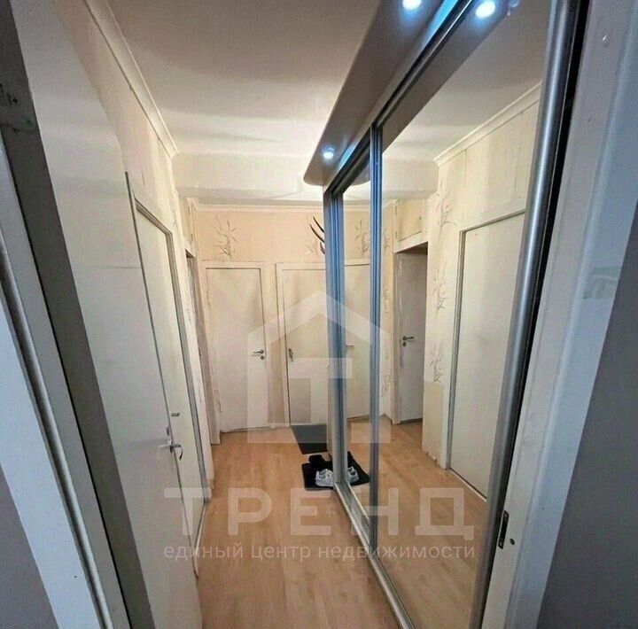 квартира г Санкт-Петербург метро Ладожская пр-кт Ириновский 17к/3 фото 3
