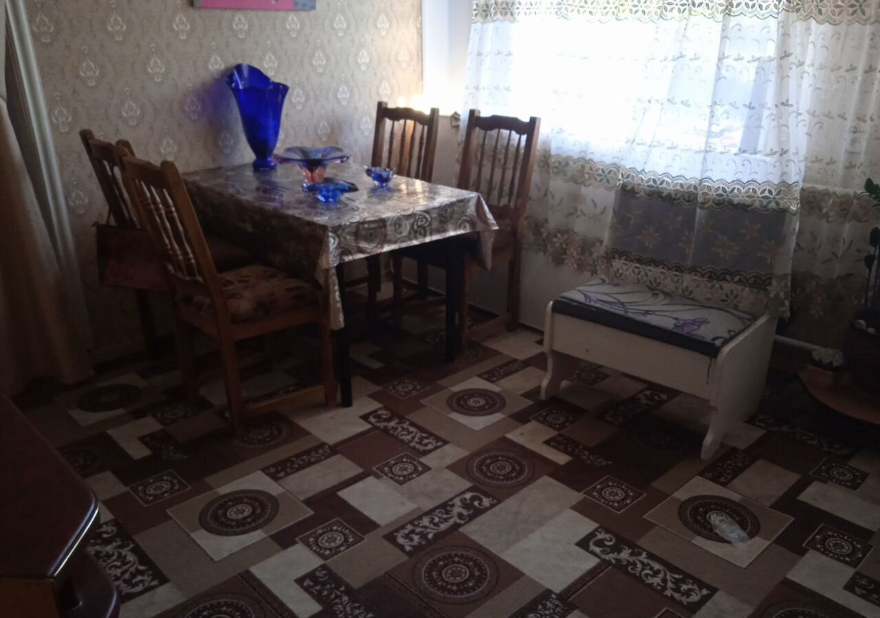 дом р-н Кировский г Новопавловск пл Ленина Кировский муниципальный округ фото 4