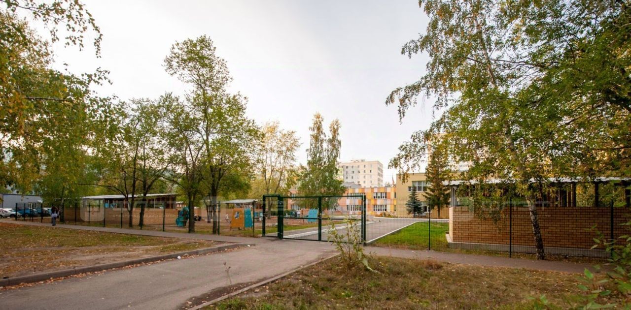 квартира г Казань р-н Ново-Савиновский Яшьлек пр-кт Ямашева 94 фото 3