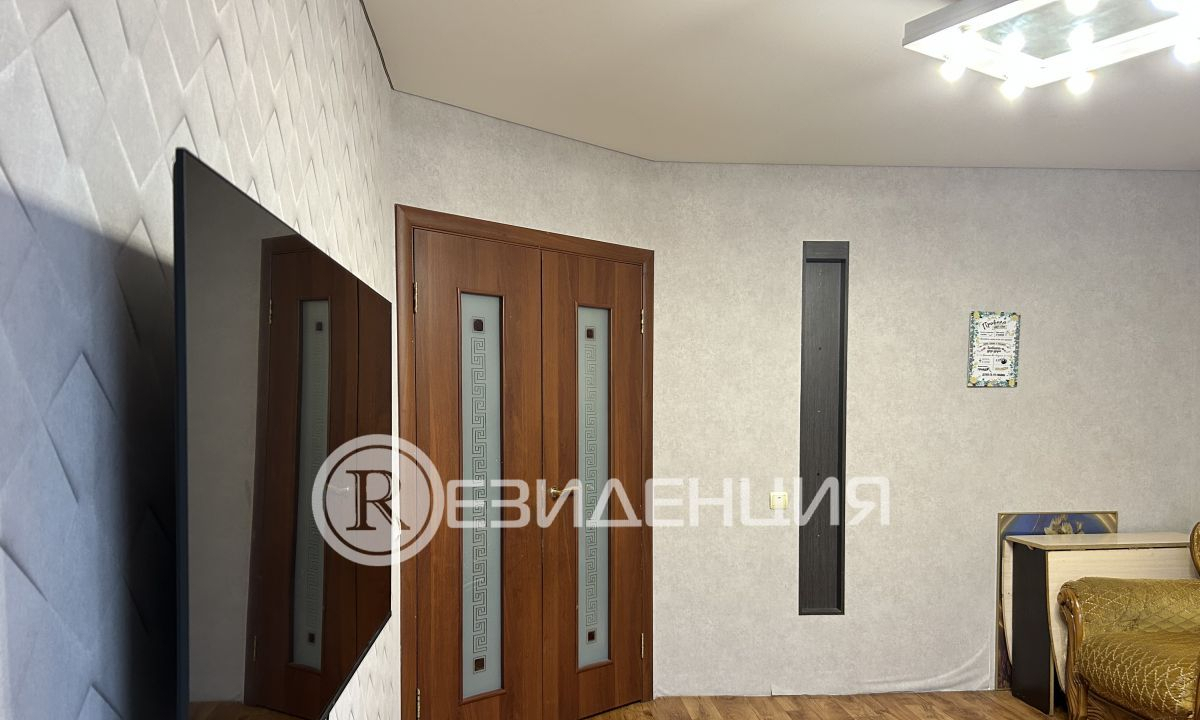 квартира г Пермь р-н Свердловский Островский ул Максима Горького 51 фото 2