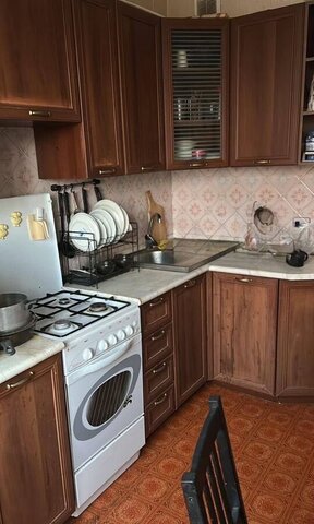 р-н Дзержинский район Семь Ветров ул им. Константина Симонова 32 фото