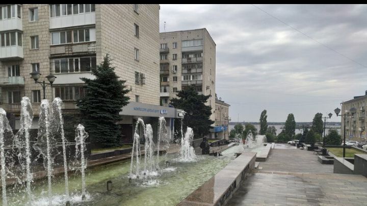 квартира г Саратов р-н Волжский ул Октябрьская 10/12 фото 1