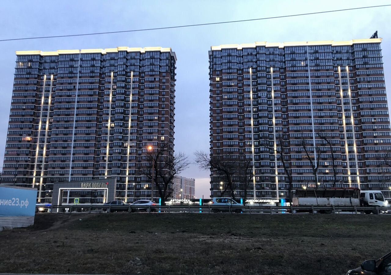 квартира г Краснодар р-н Прикубанский ул им. Героя Пешкова 14к/5 фото 1