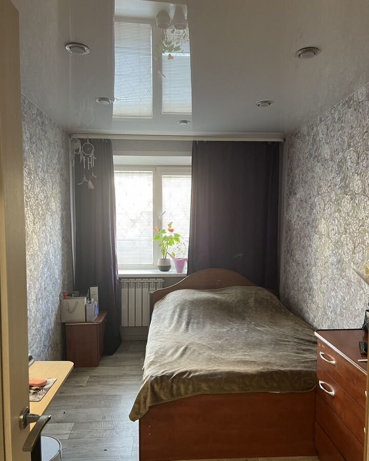 квартира г Новокузнецк р-н Центральный ул Орджоникидзе 52 фото 2