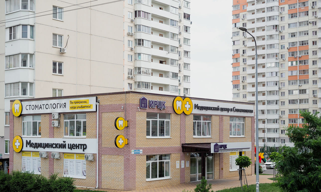 Суворовский ул Дмитрия Петрова 7 фото