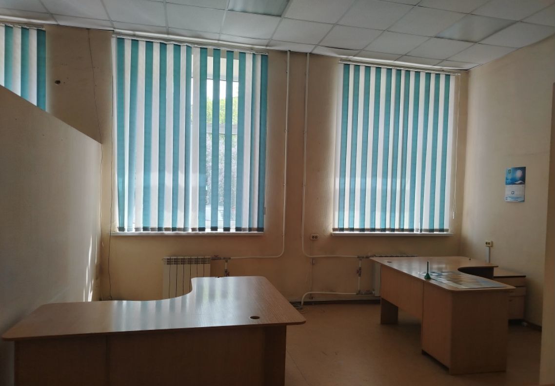 торговое помещение г Каменск-Уральский ул Кунавина 6 фото 6