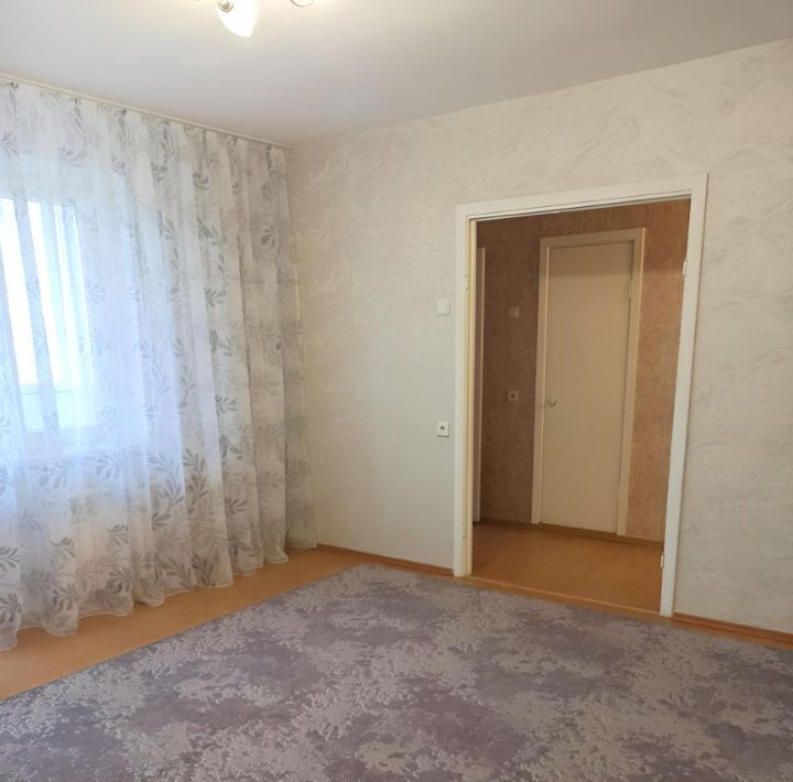 квартира г Омск р-н Центральный ул 28-я Северная 22 фото 7