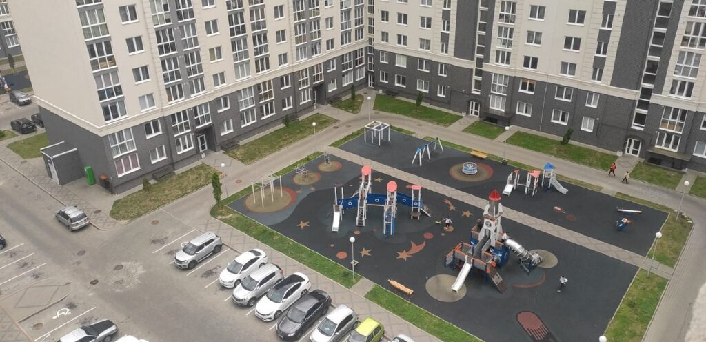 квартира г Калининград р-н Ленинградский ул Суздальская фото 3