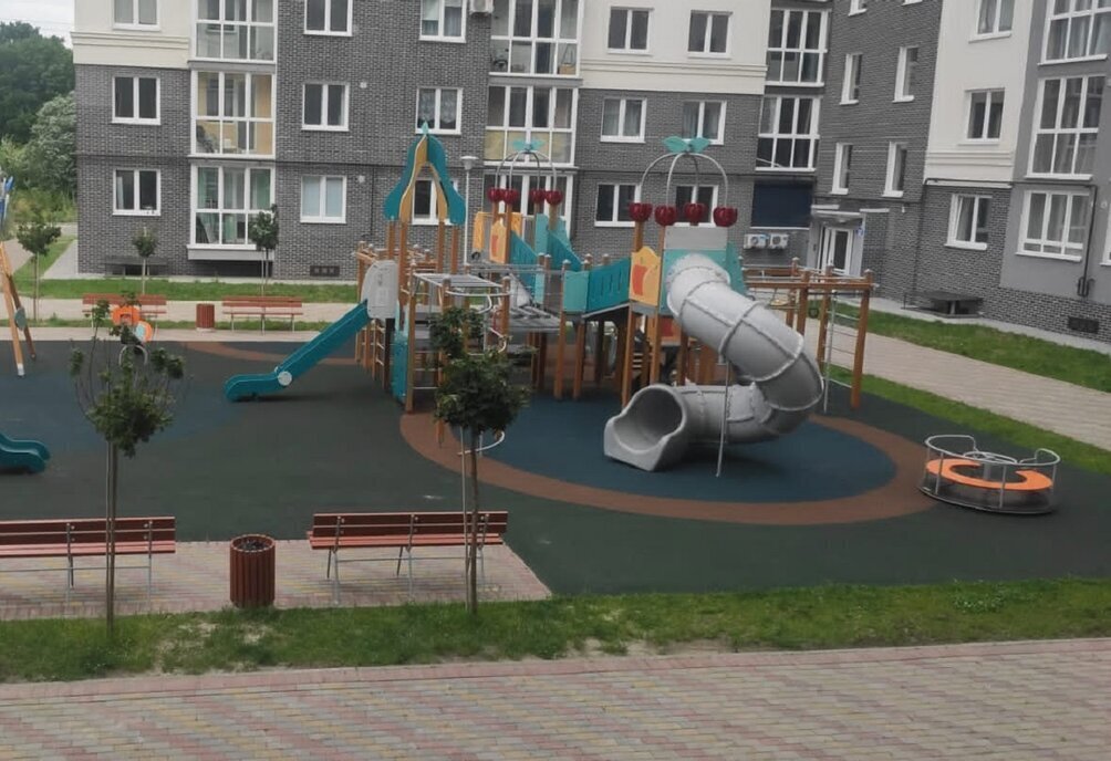 квартира г Калининград р-н Ленинградский ул Суздальская фото 4