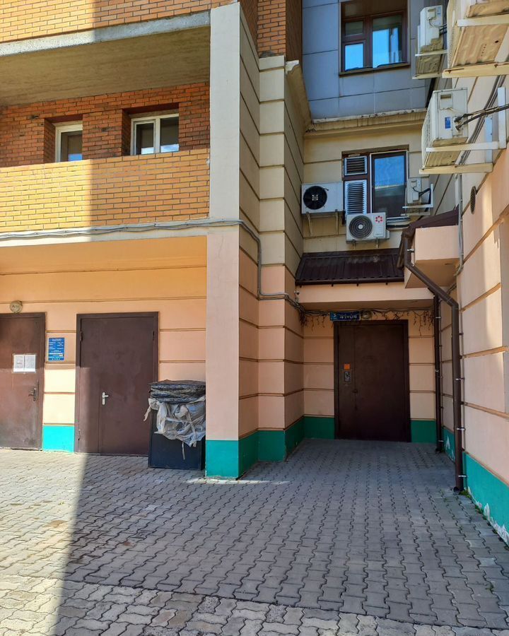 квартира г Красноярск р-н Октябрьский ул Михаила Годенко 7 фото 33