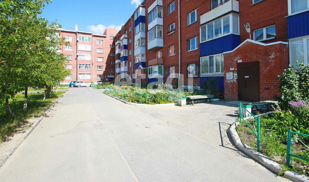 квартира г Ялуторовск ул Революции 131а фото 26