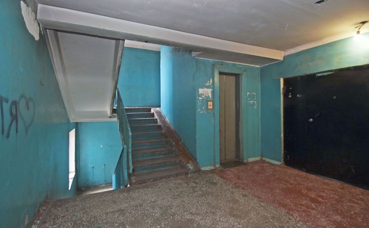 комната г Омск п Чкаловский пр-кт Космический 97ак/1 р-н Октябрьский фото 6
