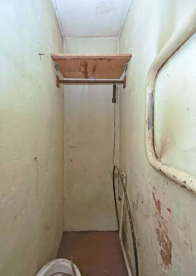 комната г Омск п Чкаловский пр-кт Космический 97ак/1 р-н Октябрьский фото 12
